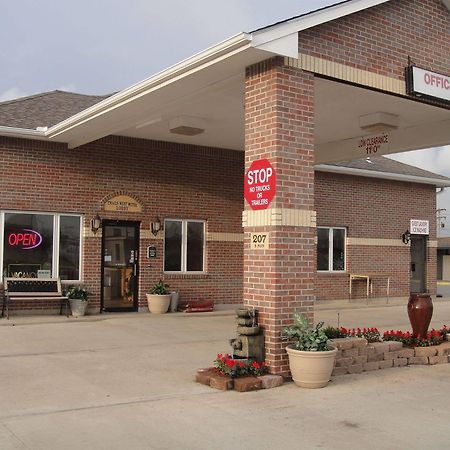 Trails West Motel South Hutchinson Extérieur photo